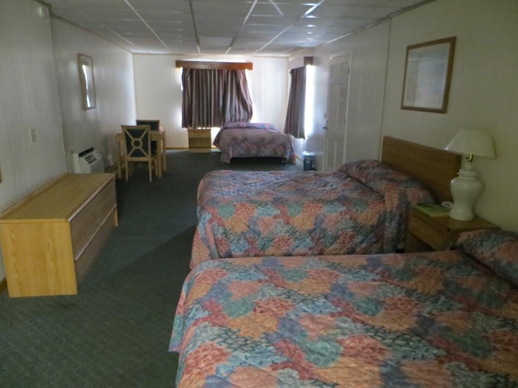 Pine Crest Motor Lodge Holly Springs Pokój zdjęcie