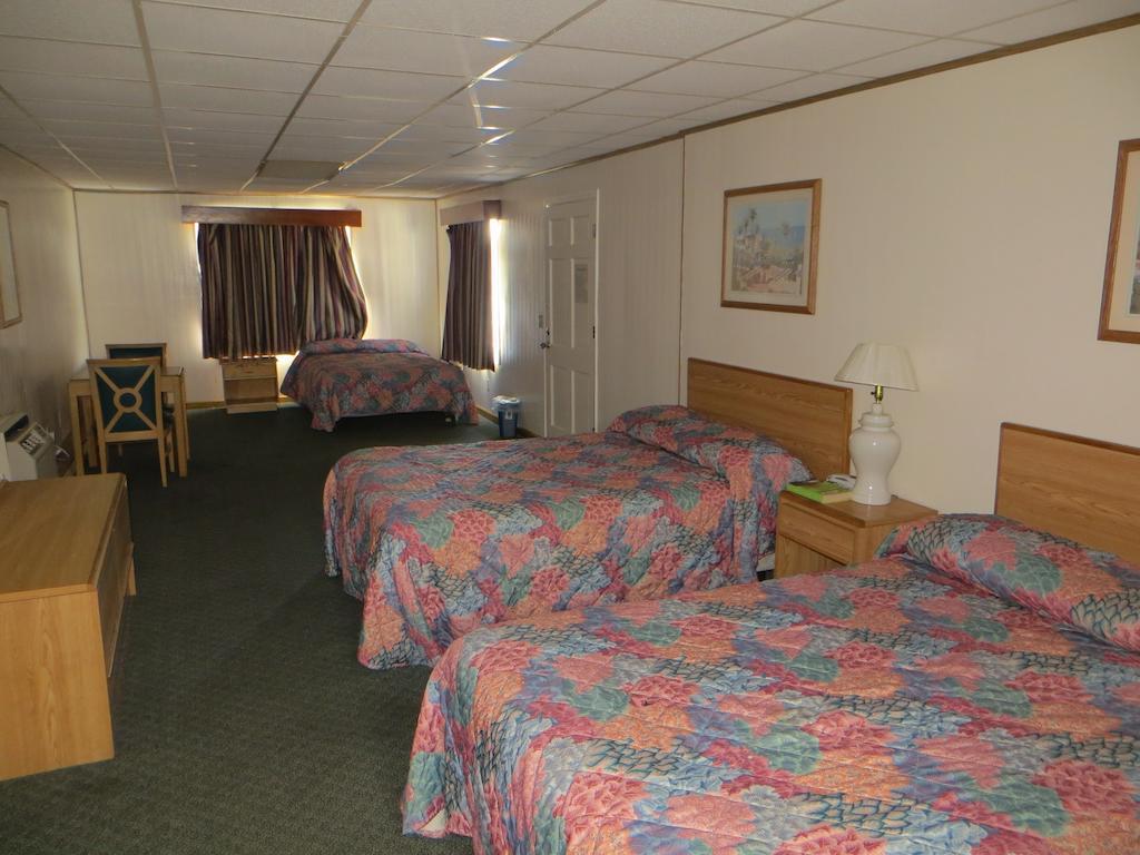 Pine Crest Motor Lodge Holly Springs Zewnętrze zdjęcie
